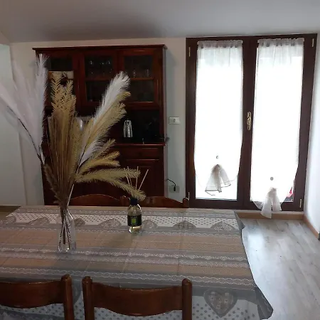 Le Terrazze Di Greta Appartement *